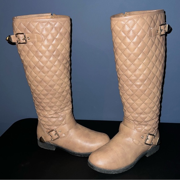 Tan quilted pattern boots size 8 1/2 👢 - Picture 14 of 14
